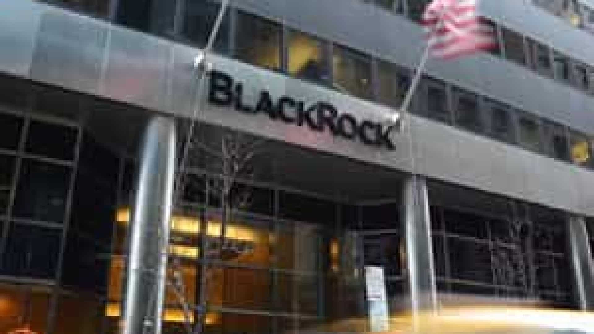 Blackrock réduit puis renforce sa participation dans EDP Renováveis.