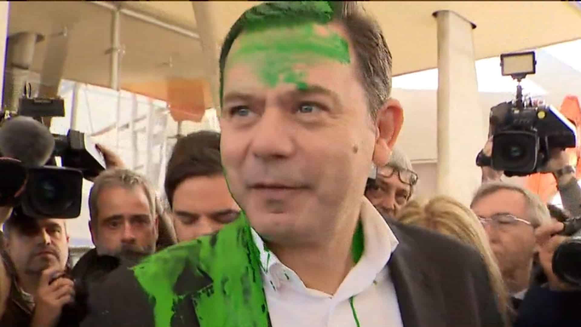 Des militants collectent des fonds pour l'amende du jeune homme qui a affecté le Monténégro.