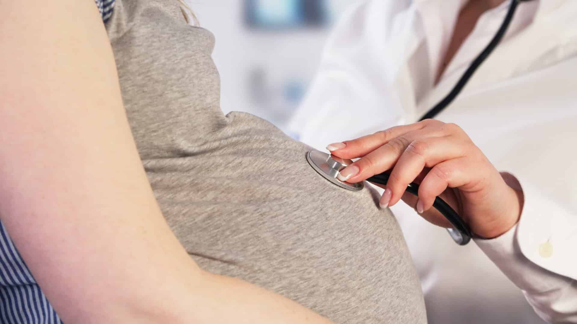 Fédération pour la Vie veut du soutien pour les femmes enceintes, quelle que soit leur origine.