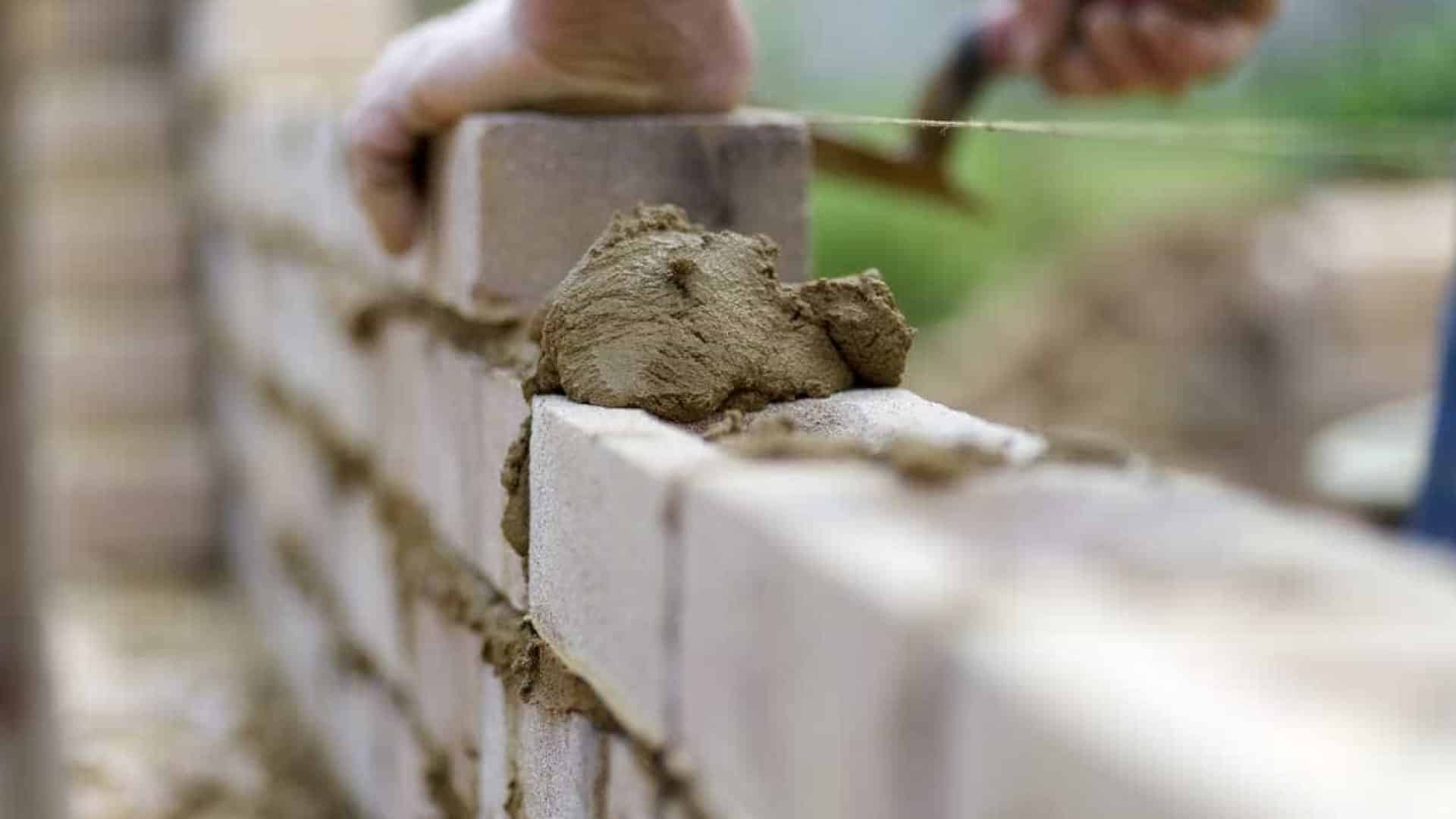 La consommation de ciment baisse de 11 % en janvier.