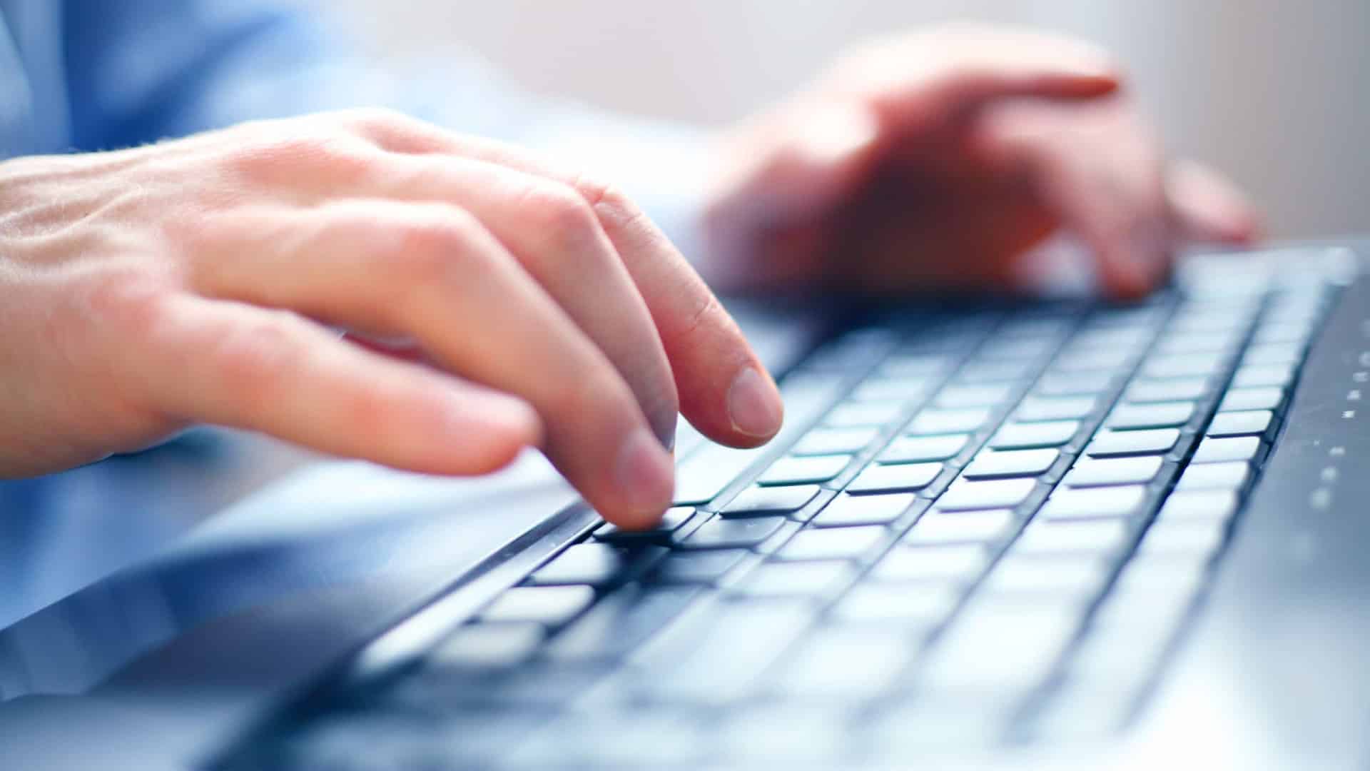 Les parents admettent avoir besoin de plus de temps et de compétences numériques pour soutenir leurs enfants.