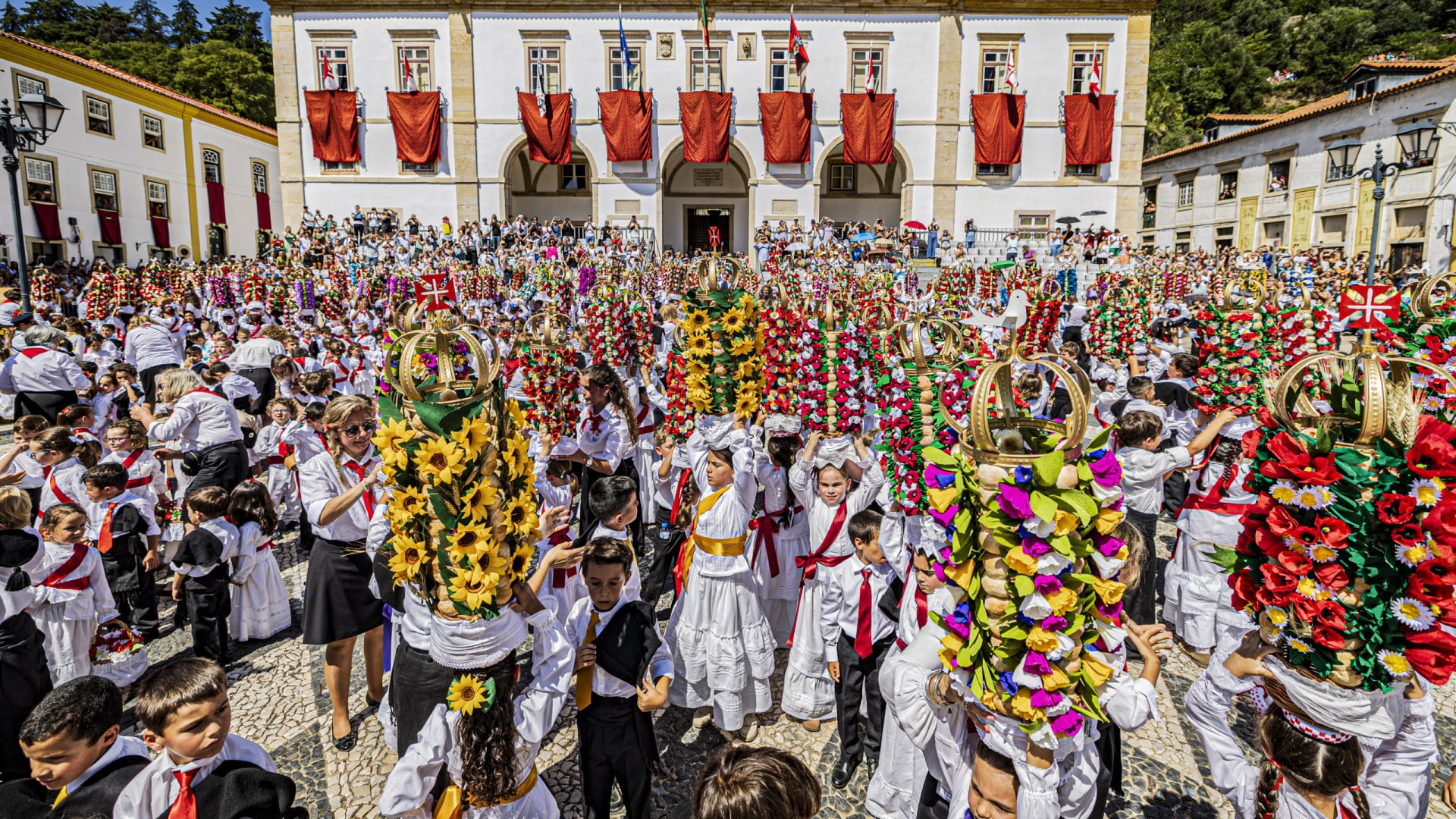 Tomar a soumis la candidature de la Fête des Tabuleiros au Patrimoine mondial.