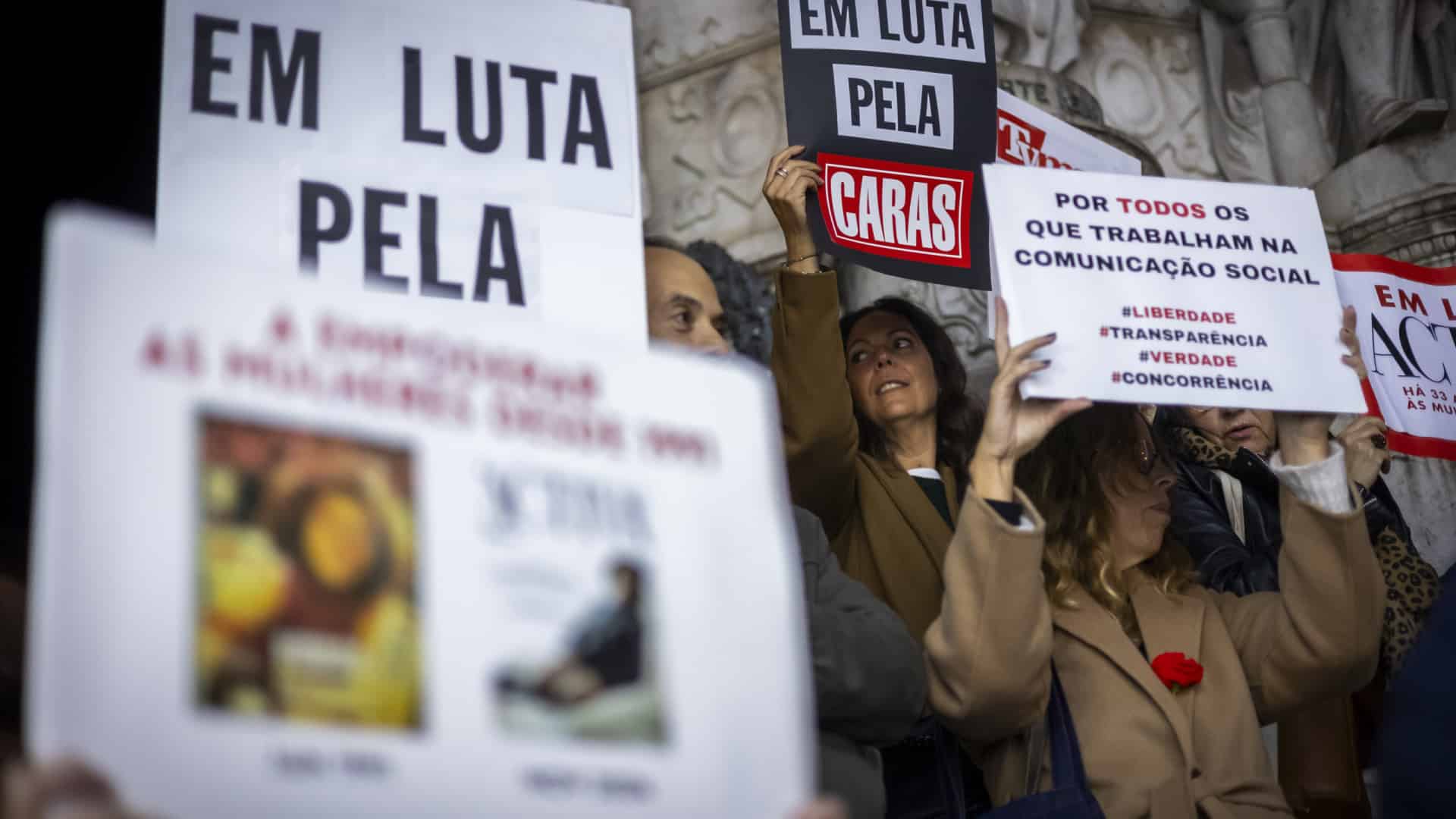 Après un avertissement de grève, TIN paie 25 % du salaire de mai. La lutte continue.