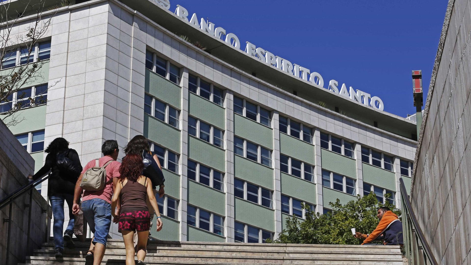 BES : Une ancienne administratrice se souvient de la contestation liée à la provision pour couvrir les obligations.