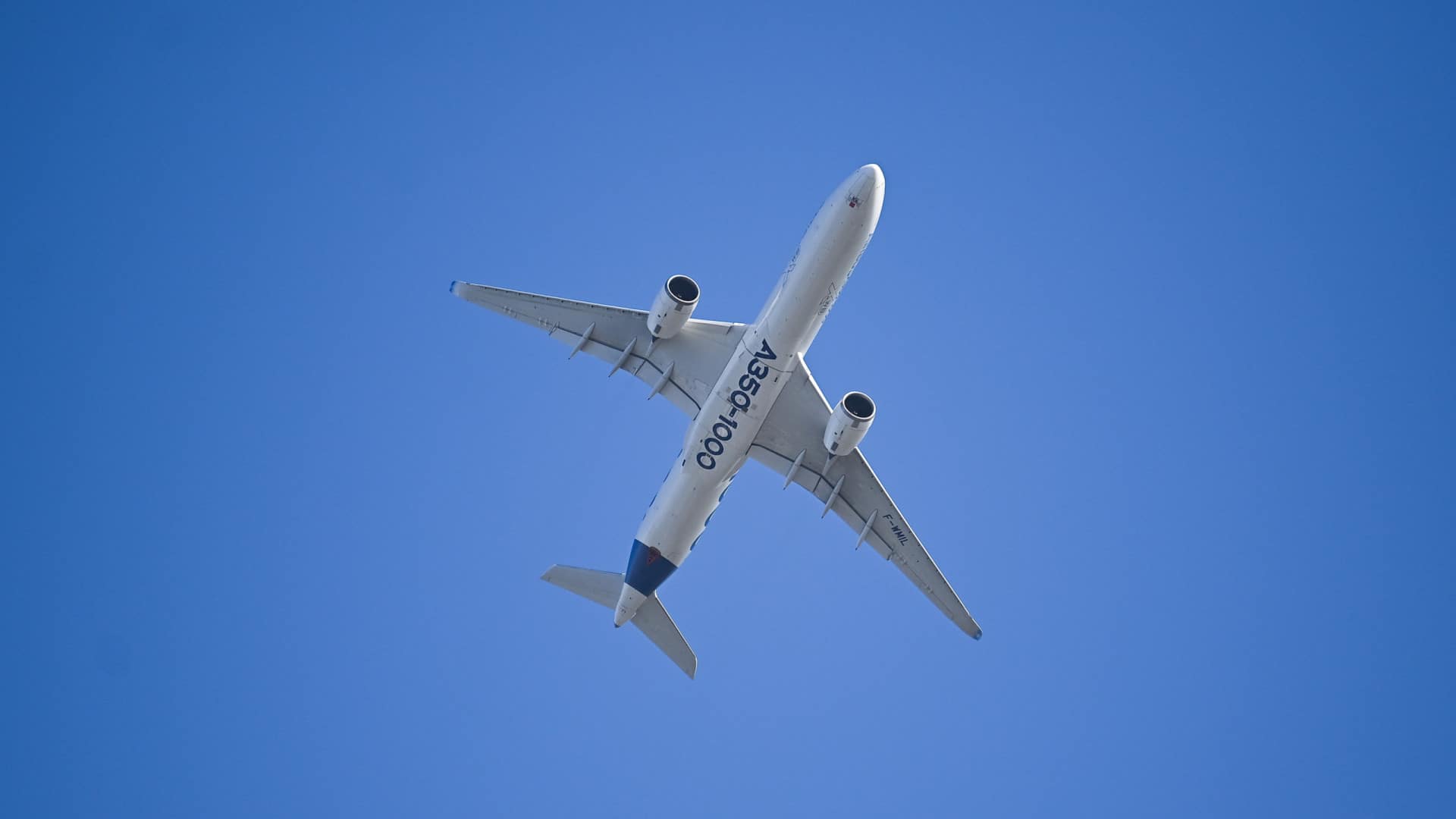 Boeing et Airbus prévoient un besoin de plus de 43 000 avions d'ici 2044.