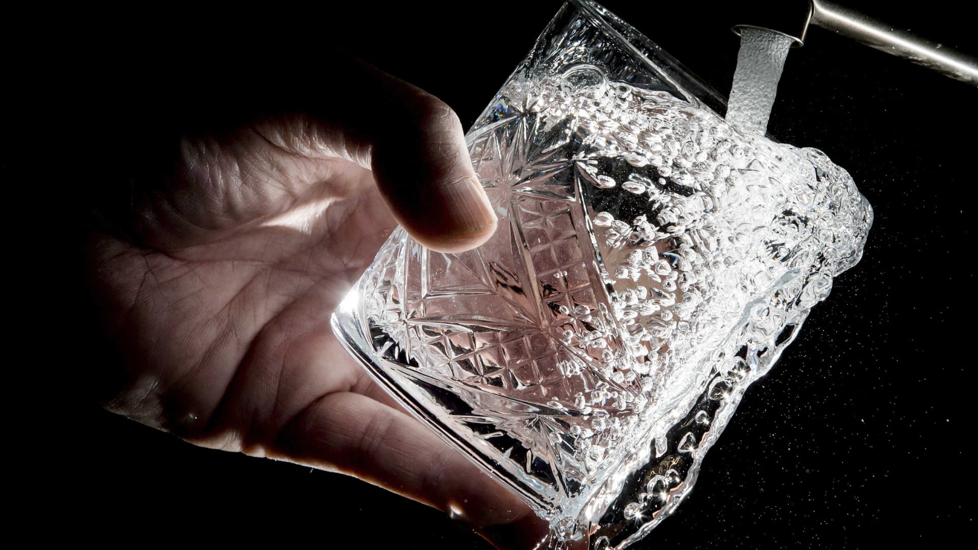 Bruxelles exige du Portugal qu'il respecte la directive européenne sur l'eau potable.