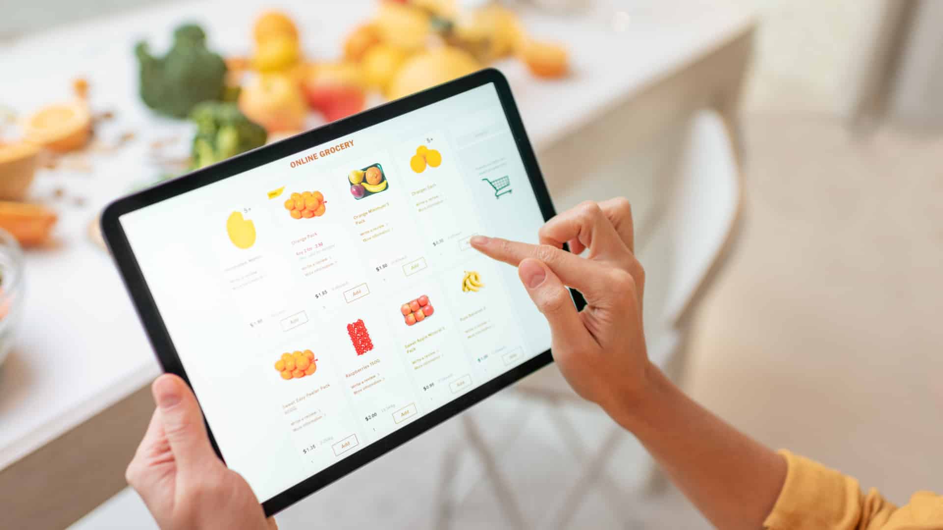 Calculs effectués, quel est le supermarché en ligne le moins cher ? Et le plus cher ?