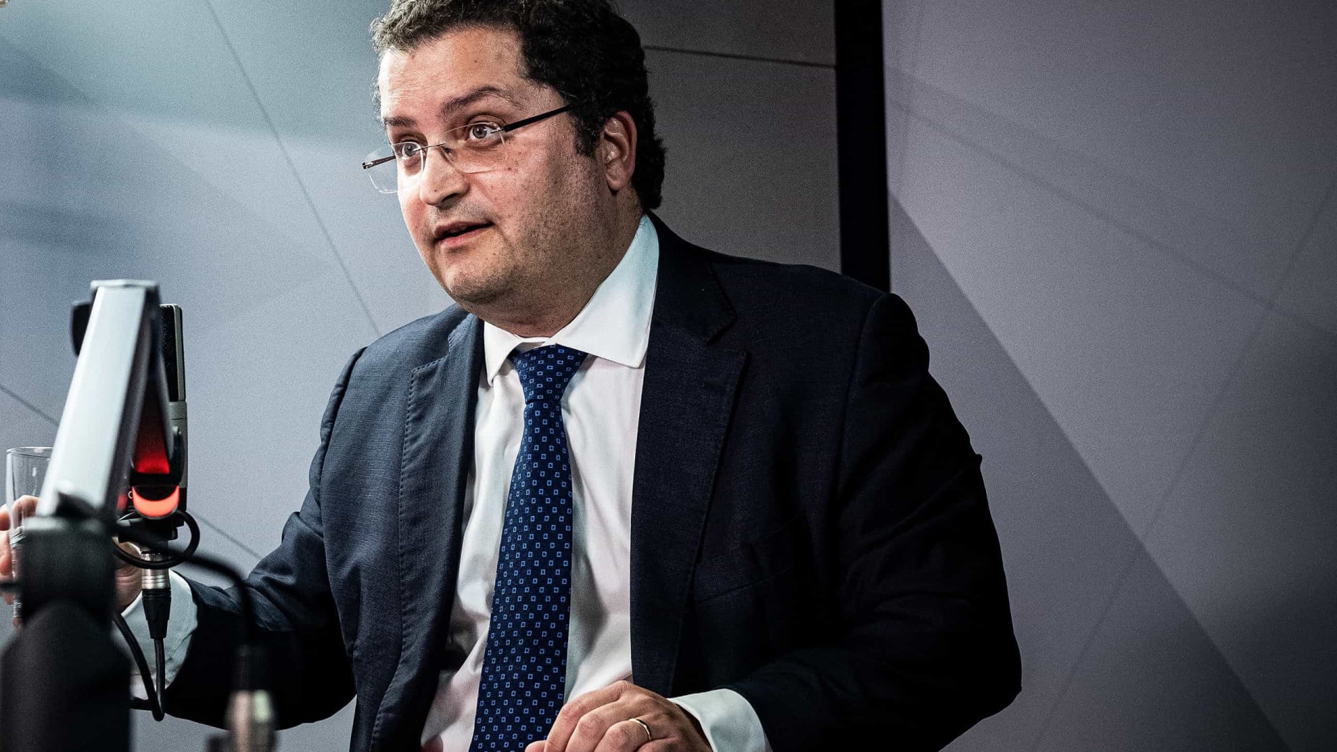 Défense "Nous ne serons pas les plus rapides, mais nous ne resterons pas à la traîne".