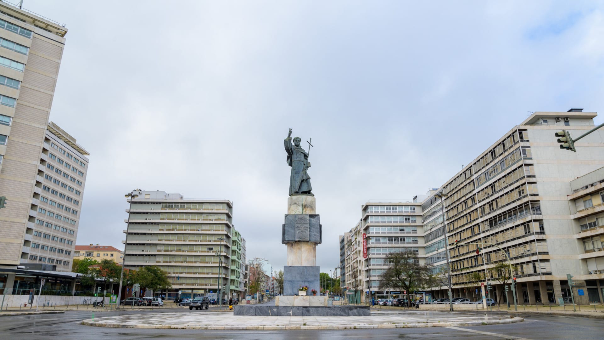 Dispute de circulation avec couteau et barre de fer à Lisbonne. Que sait-on ?