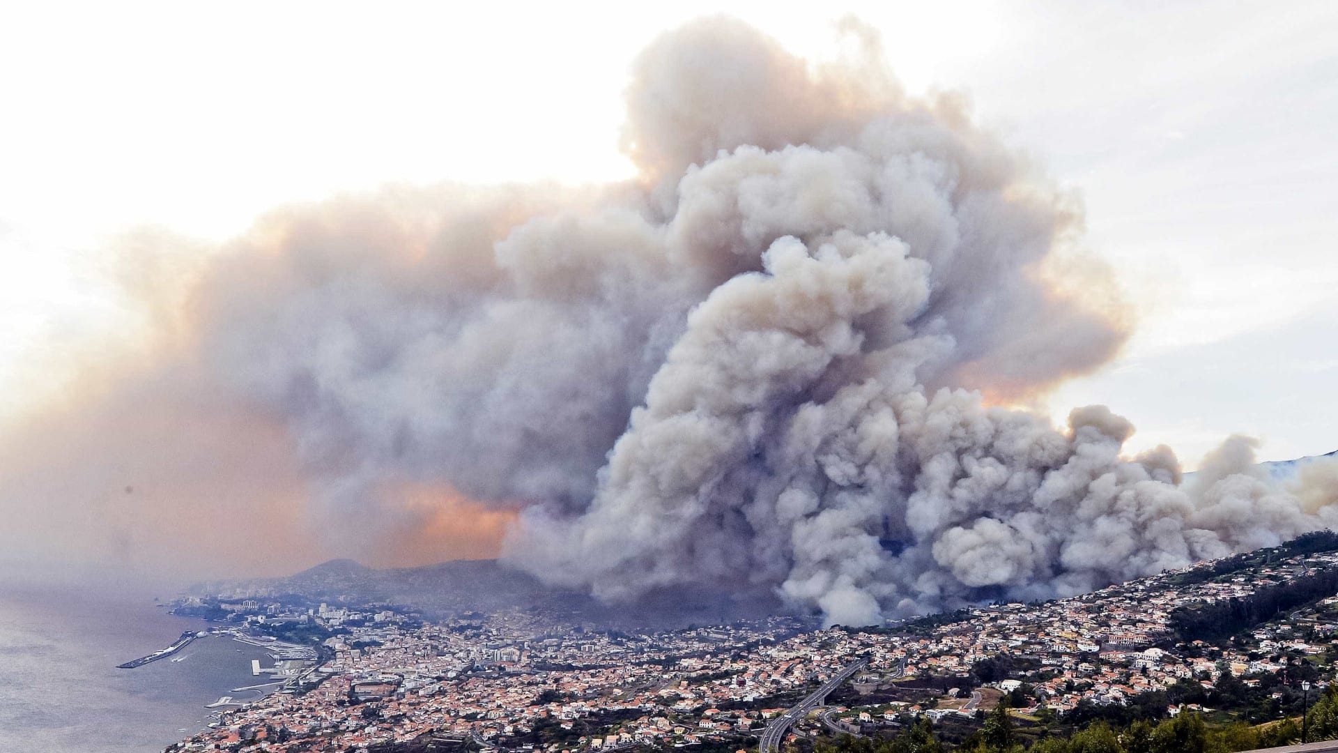 Incendies ? Madère craint que le 2e moyen aérien n'arrive pas à la date prévue.