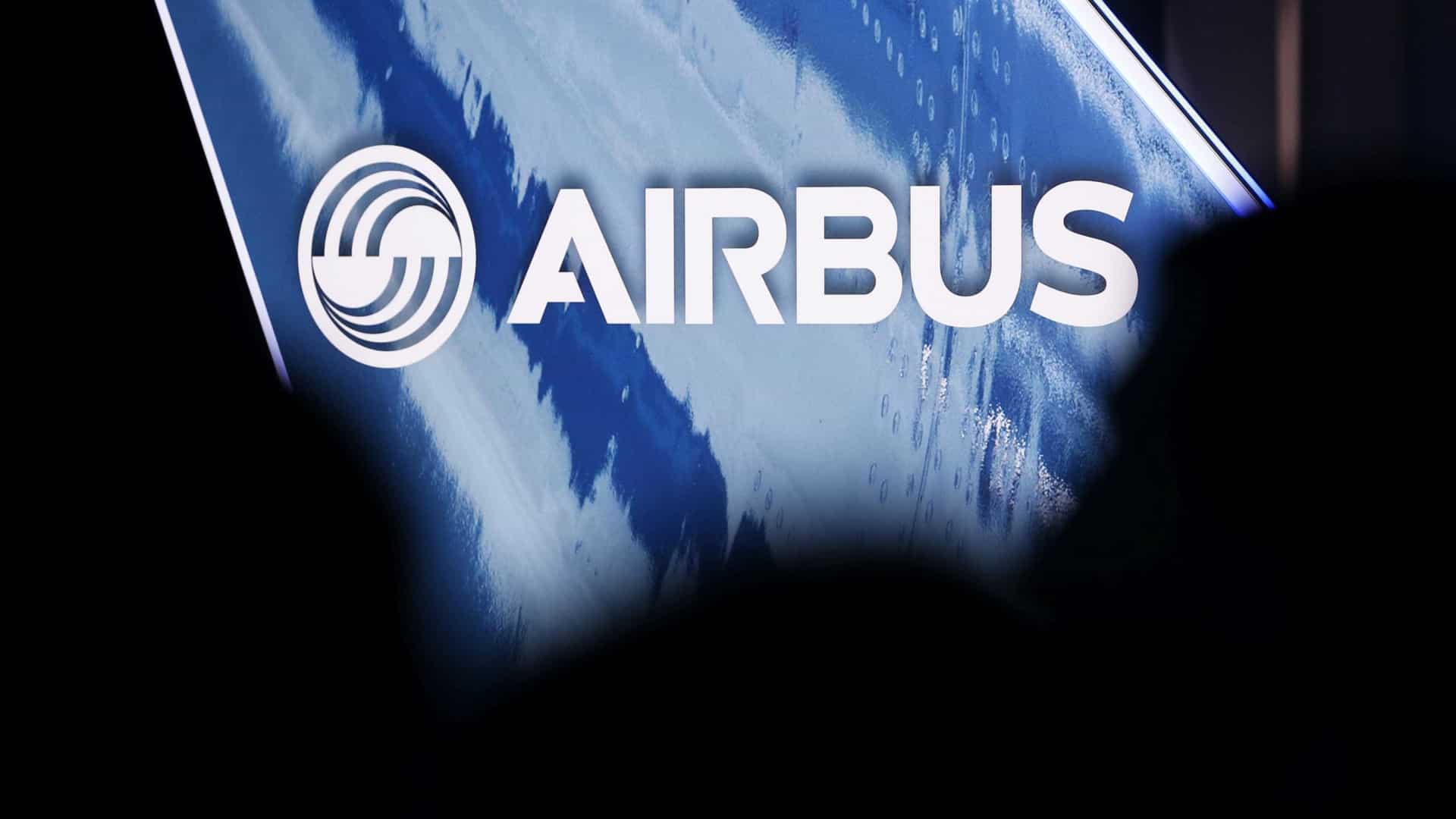 La Chine envisage l'achat de centaines d'avions à Airbus.
