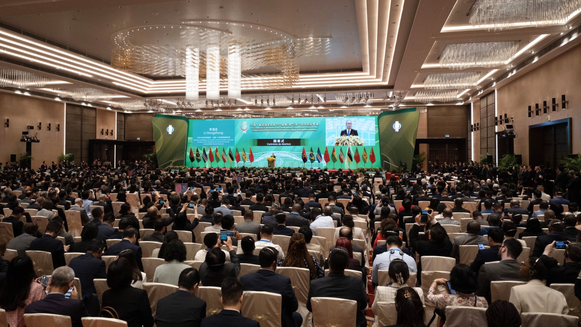 La coopération économique avec la Chine dépend des gouvernements, alerte le Forum de Macao.