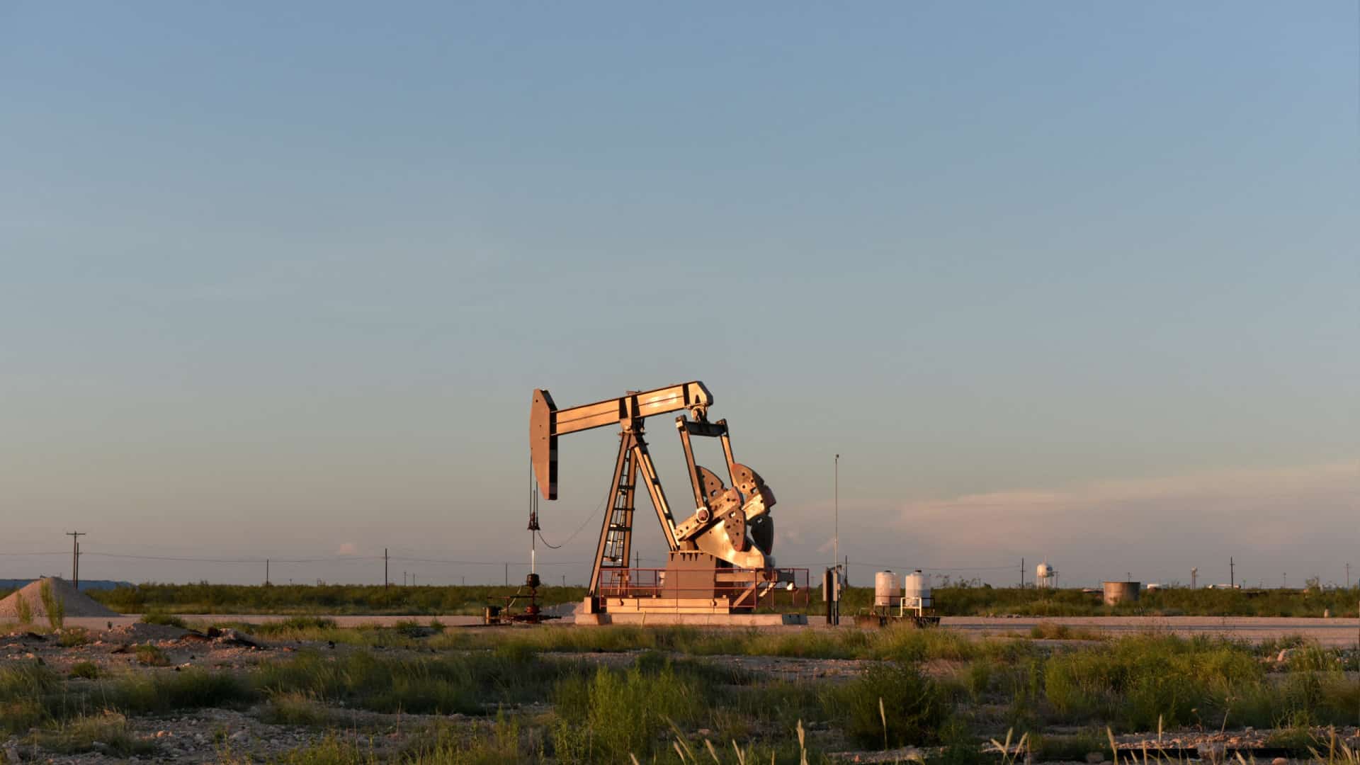 La cotation du Brent pour livraison en août baisse de 0,59 % à 69,36 dollars.