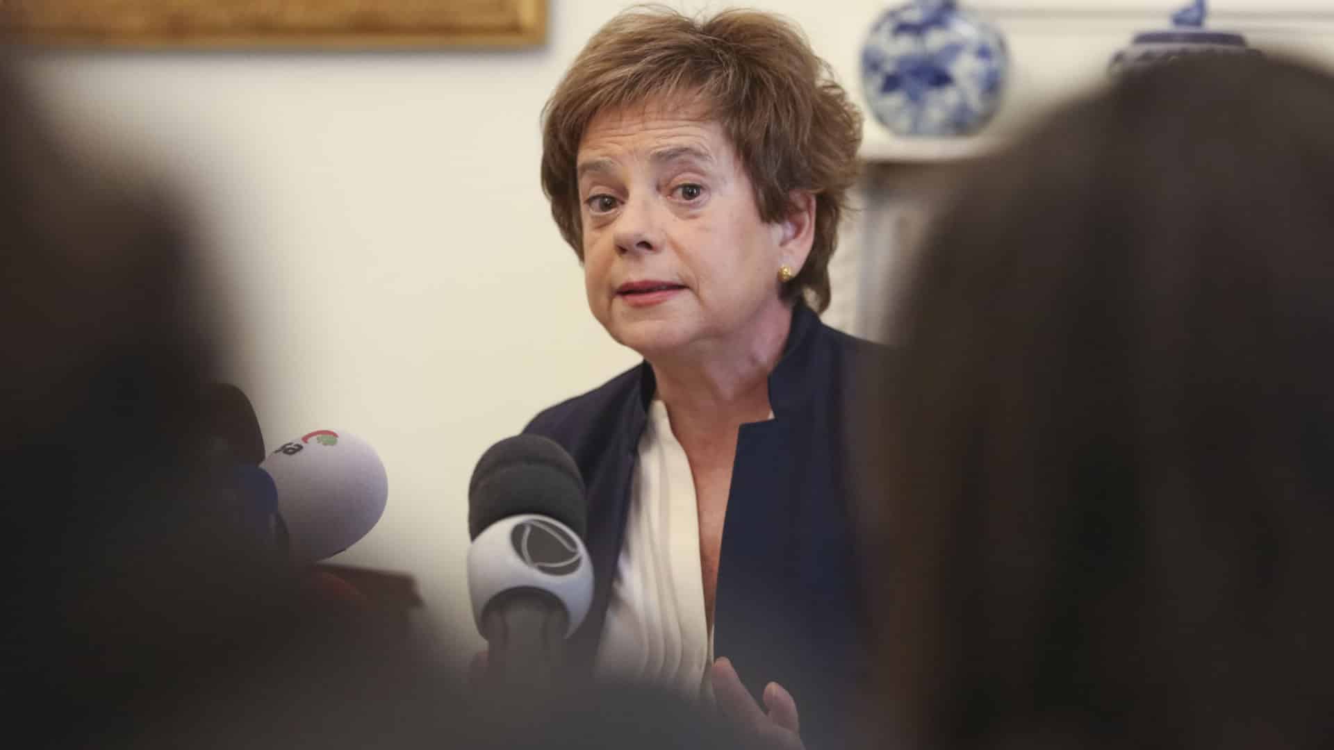 La médiatrice de la République a déjà présenté sa demande de démission au président de l'Assemblée nationale.