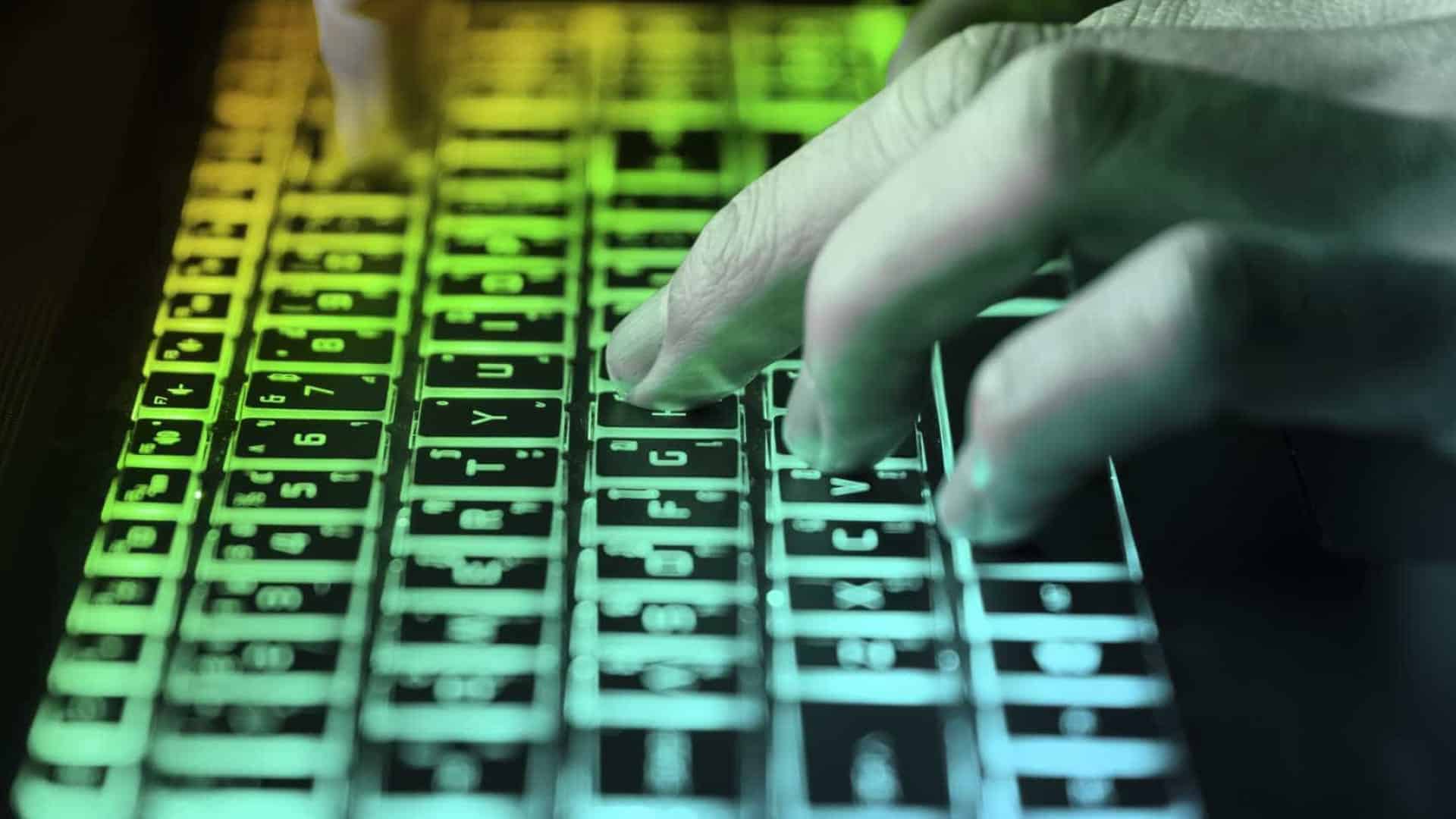 La réponse institutionnelle à la haine en ligne au Portugal est "ridicule".