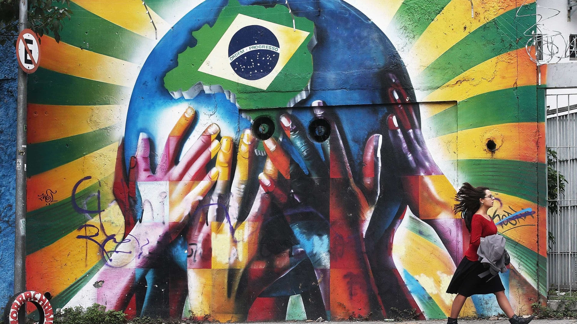 Le Brésil déplore l'augmentation des tarifs, mais souhaite renforcer le dialogue avec les États-Unis.