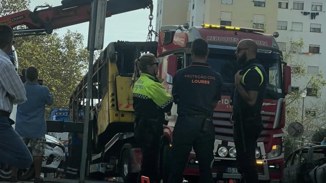 Le chauffeur de Carris brûlé ressentait du "soulagement", mais les suspects sont dehors.