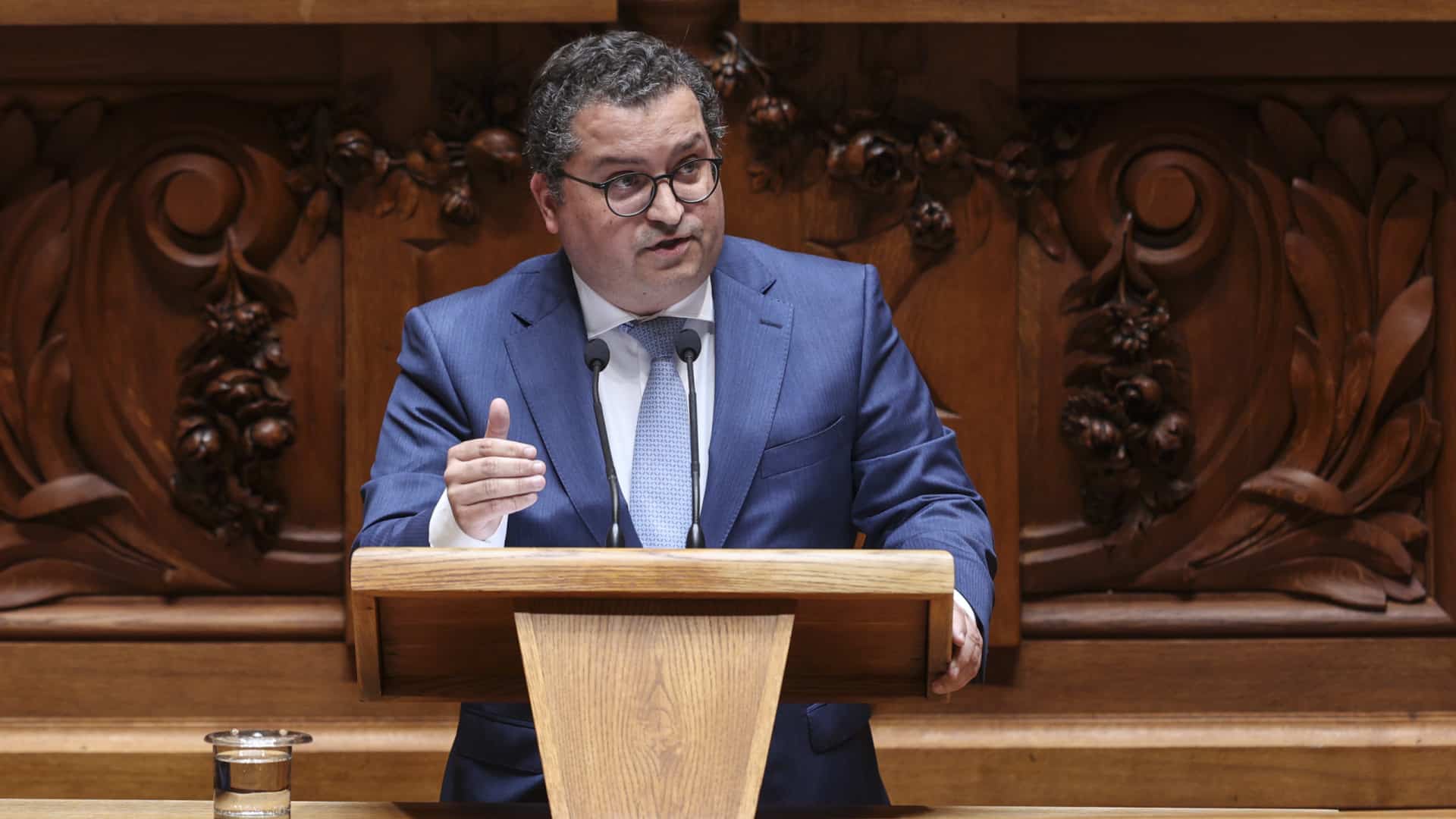 Le ministre des Finances est confiant en un excédent de 0,3 % du PIB cette année.