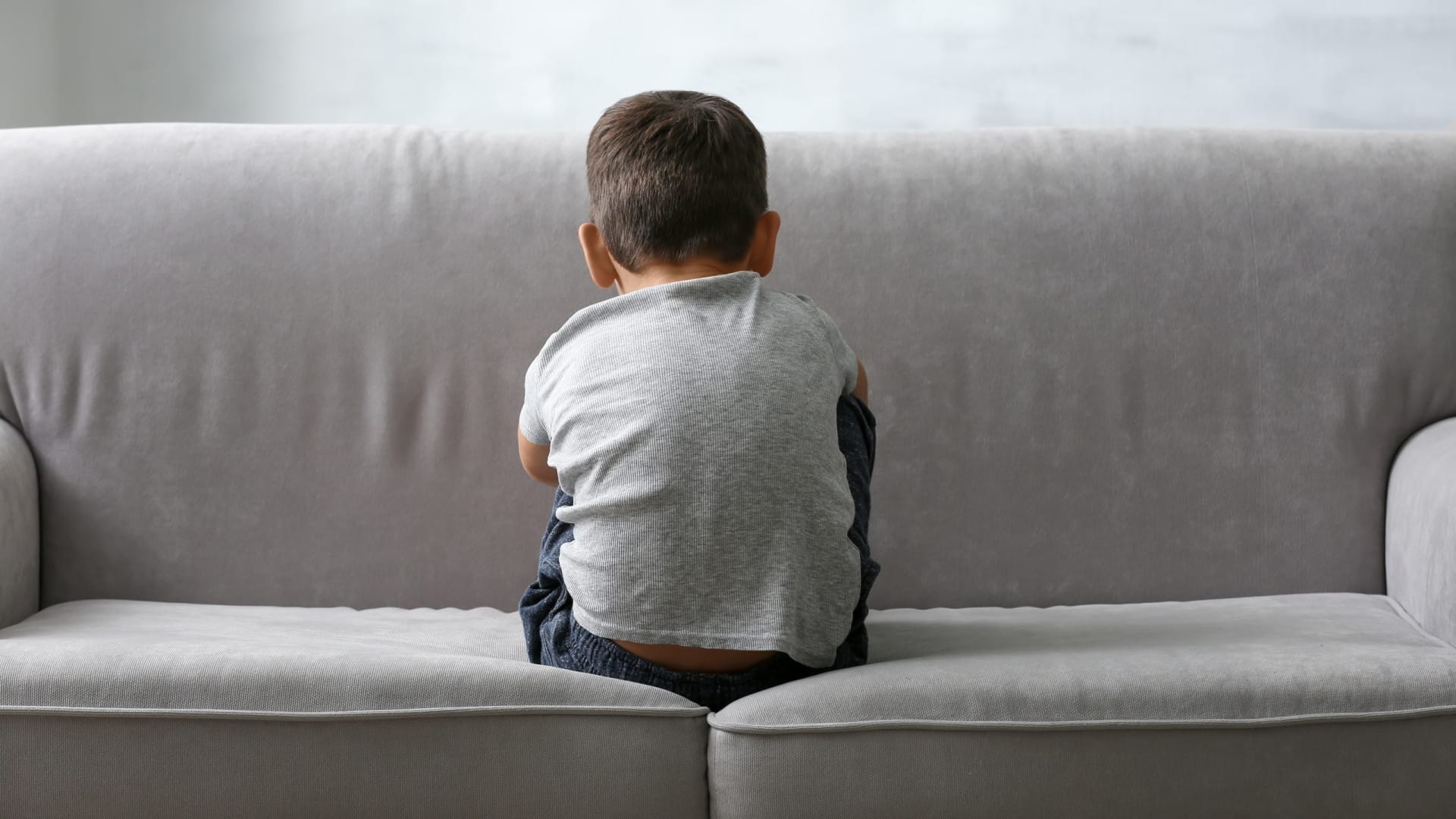 Le père d'un jeune autiste met fin à sa grève de la faim. SS promet 60 places.