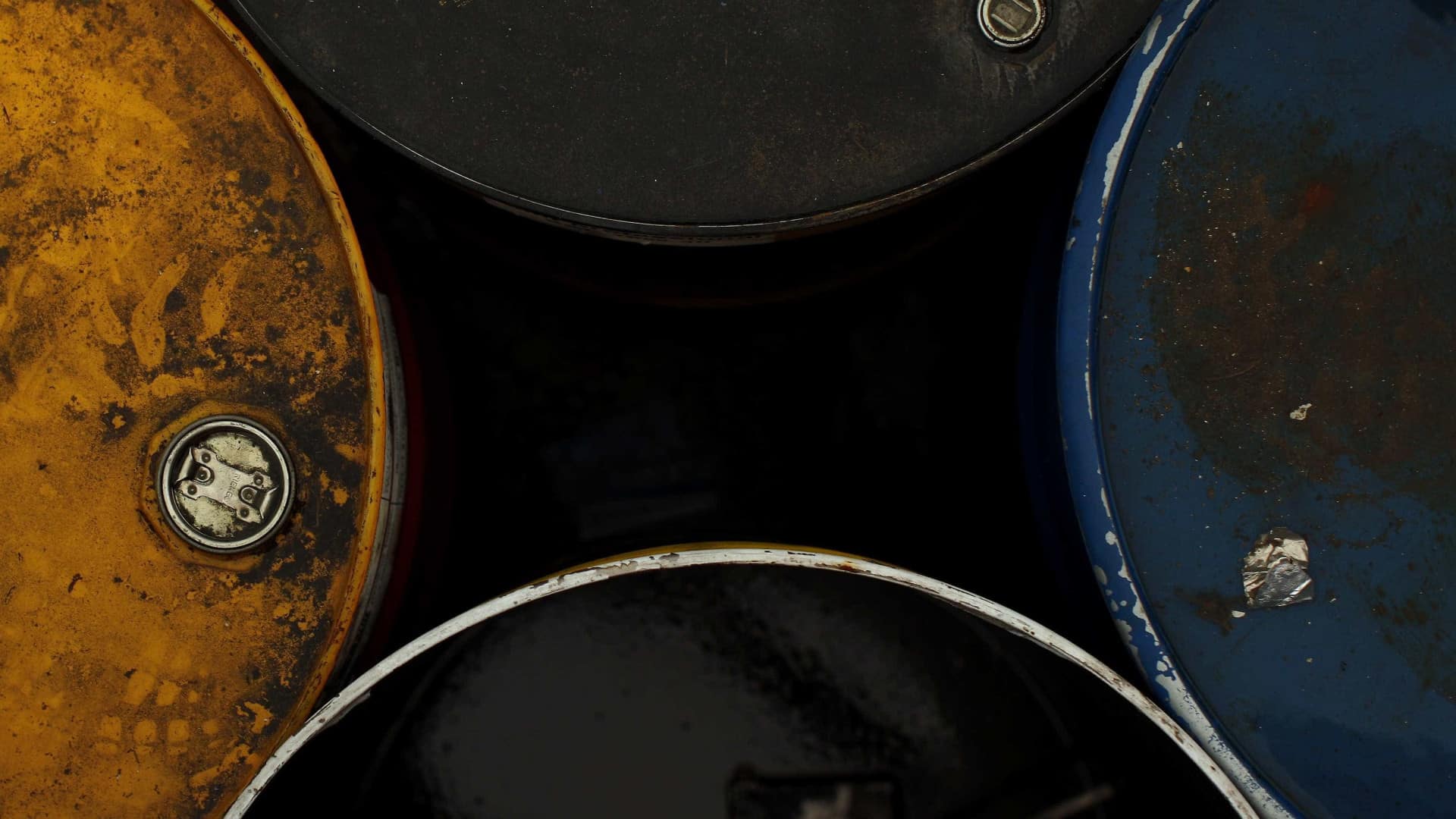 Le prix du brut pour livraison en août augmente de 4,40 % à 76,45 dollars.