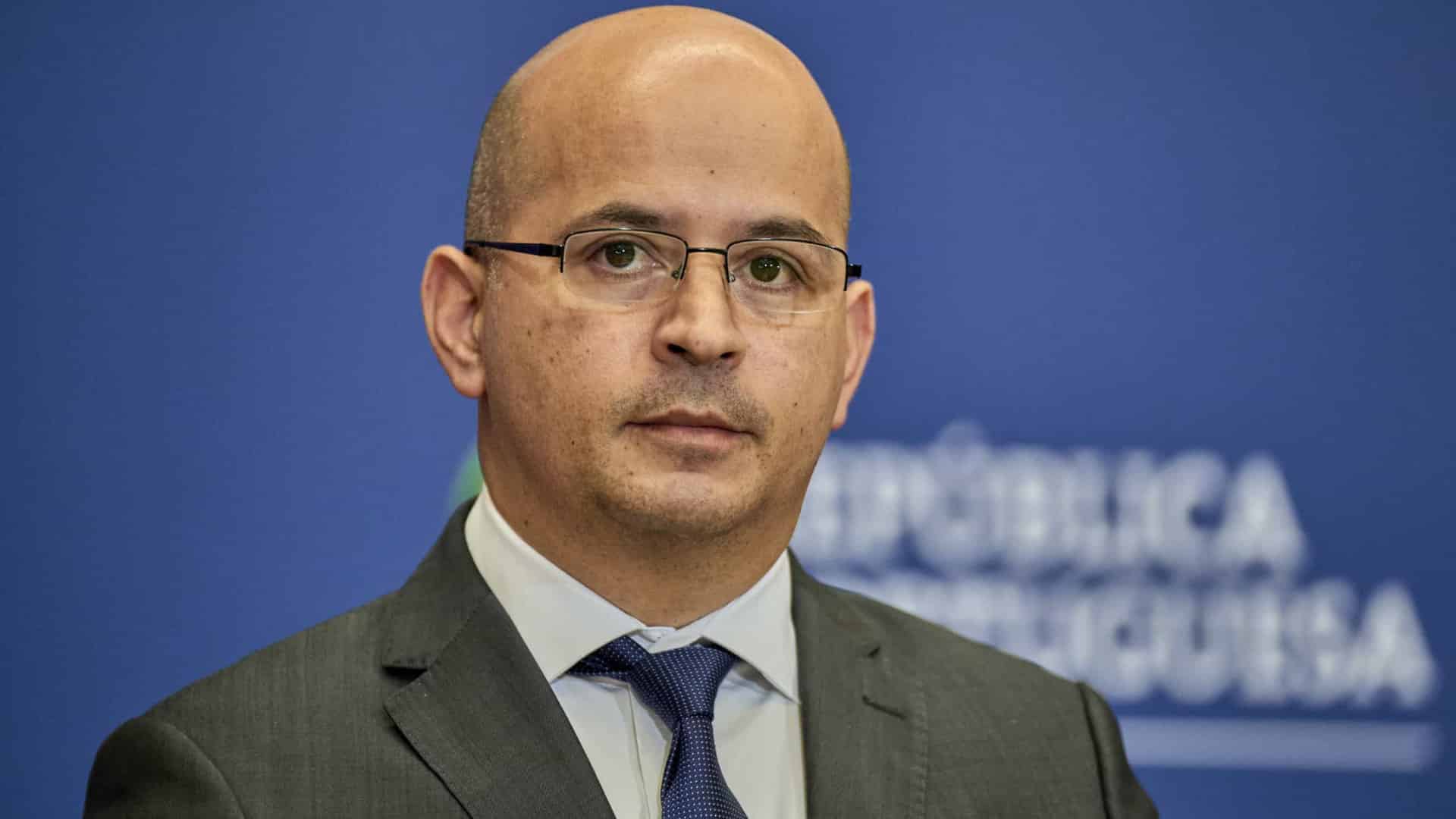 Le programme du gouvernement est "exigeant". Leão souligne "réduction des recettes".