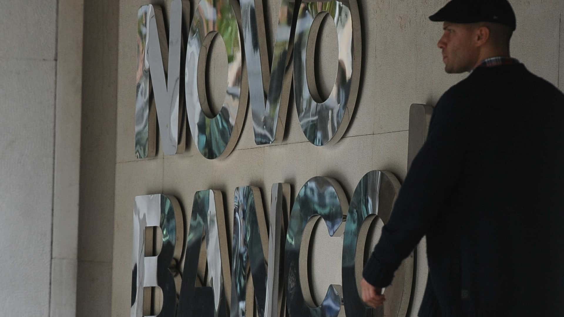 Les actionnaires approuvent la possibilité pour Novo Banco d'entrer en bourse.