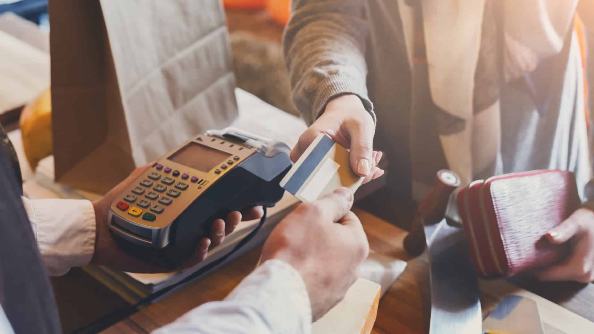 Les ventes au détail augmentent de 2,3 % dans la zone euro en avril.