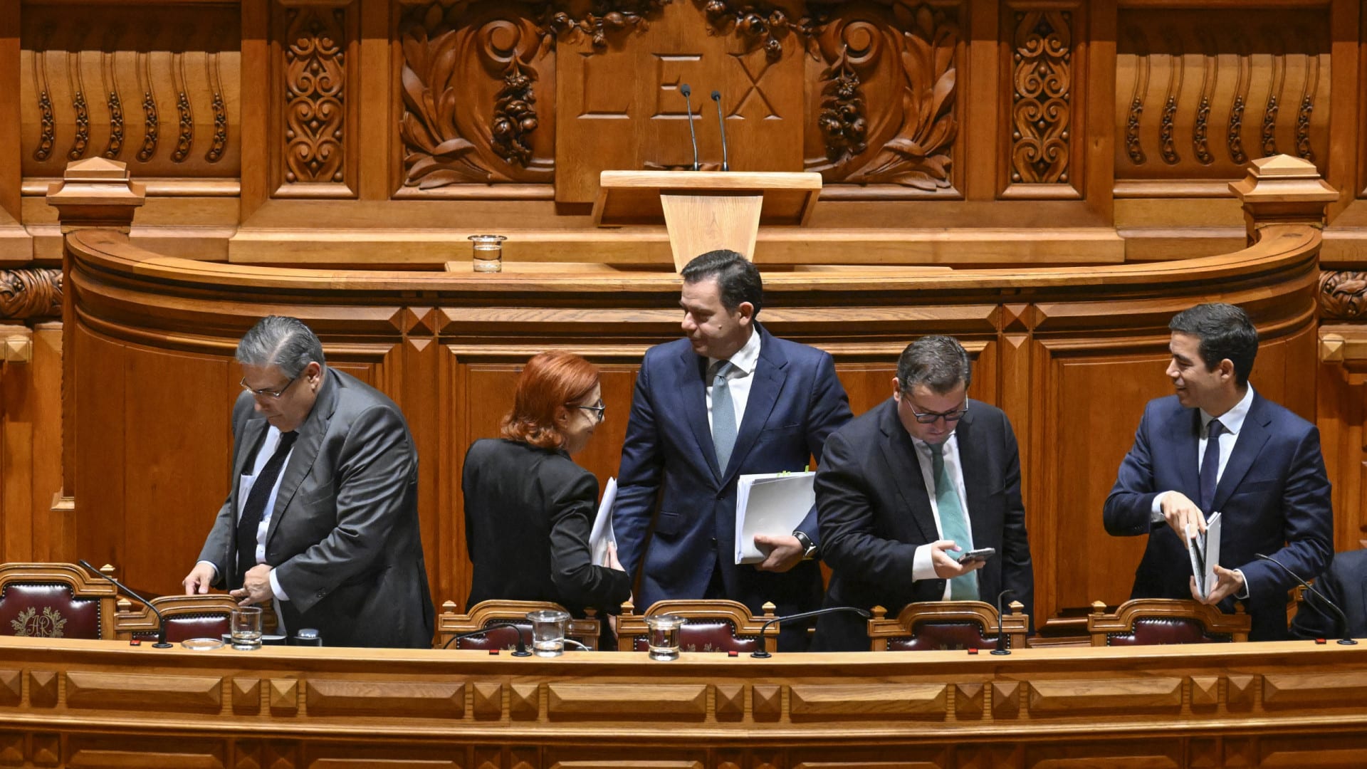 L'exécutif veut réduire le nombre d'entités de l'administration directe de l'État.