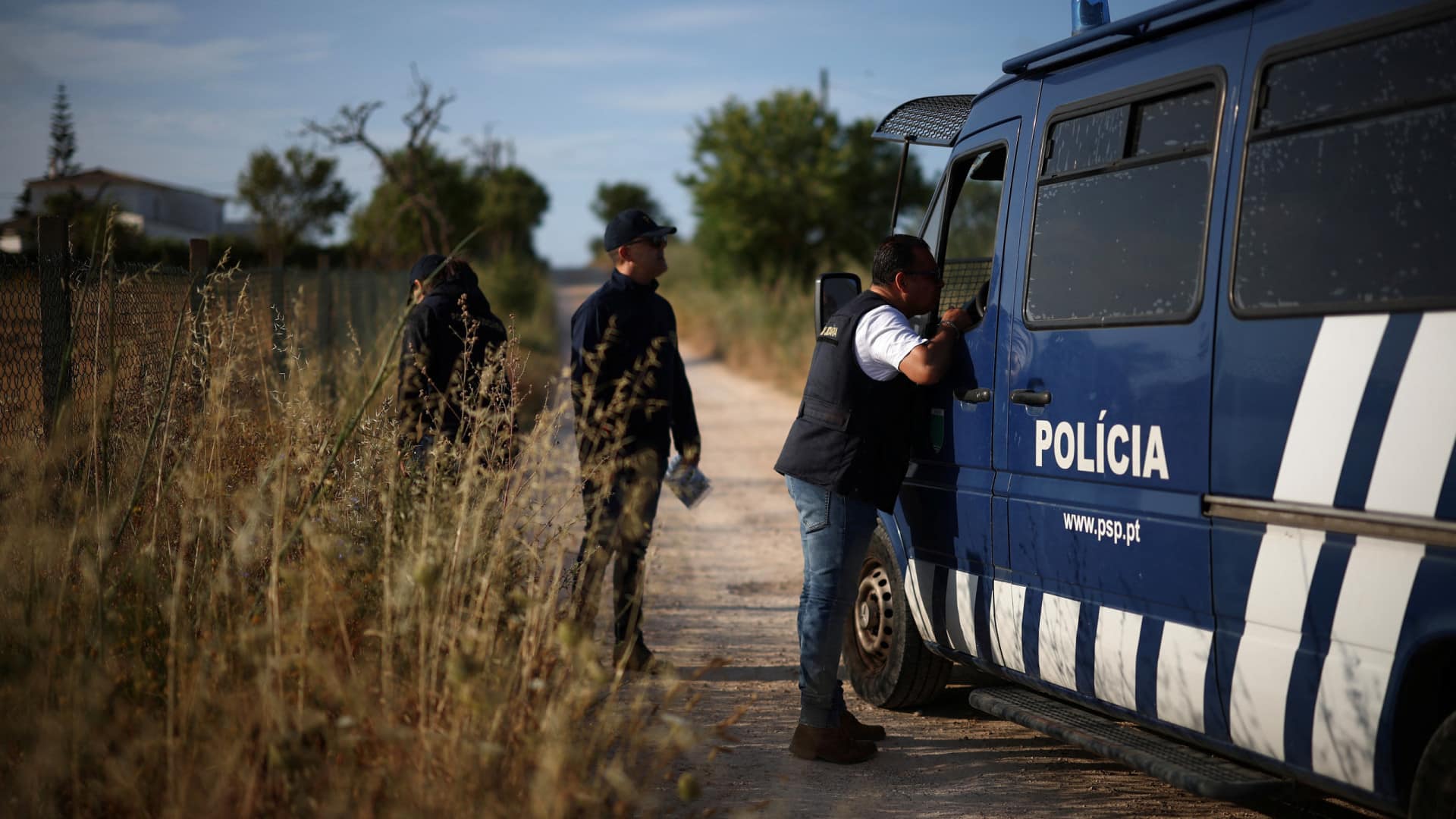 Maddie : 30 inspecteurs de la PJ dans les recherches, la police allemande gardera tout.