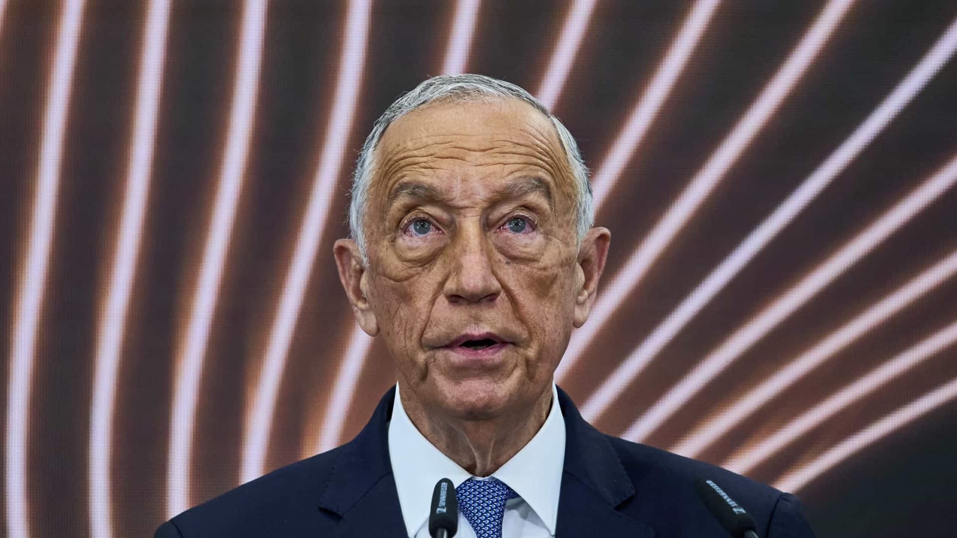 Marcelo défend les relations entre "peuples qui partagent la même langue".