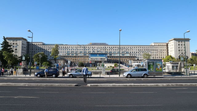 Médecin qui a gagné 400 000 € en 10 samedis défend : "Je n'ai commis aucune infraction"