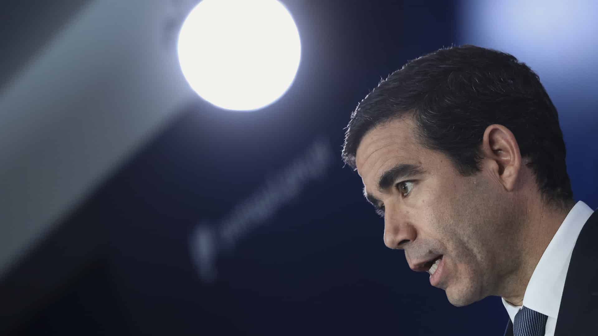Mesures pour les carburants ? Seulement avec des augmentations "significatives et durables".