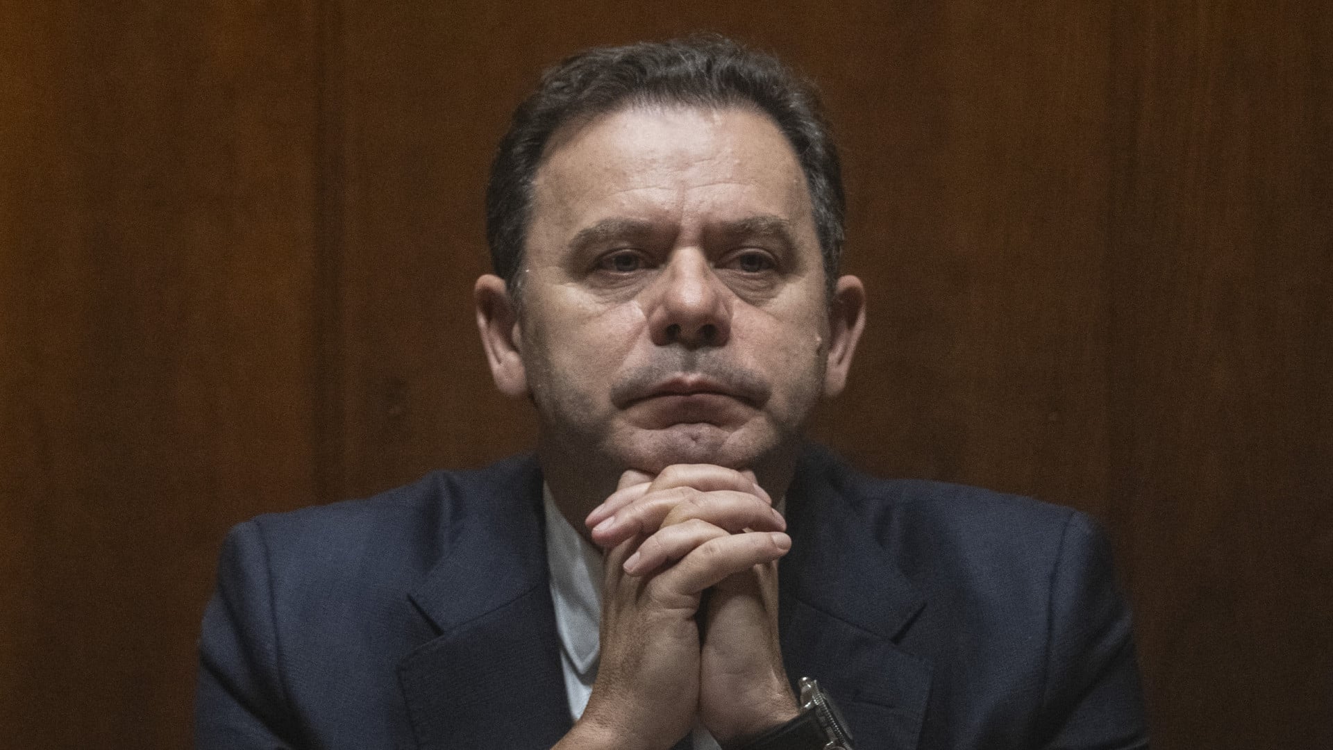 "Nous savons qu'il y a des abus". Montenegro met les allocations sociales 'dans le viseur'.
