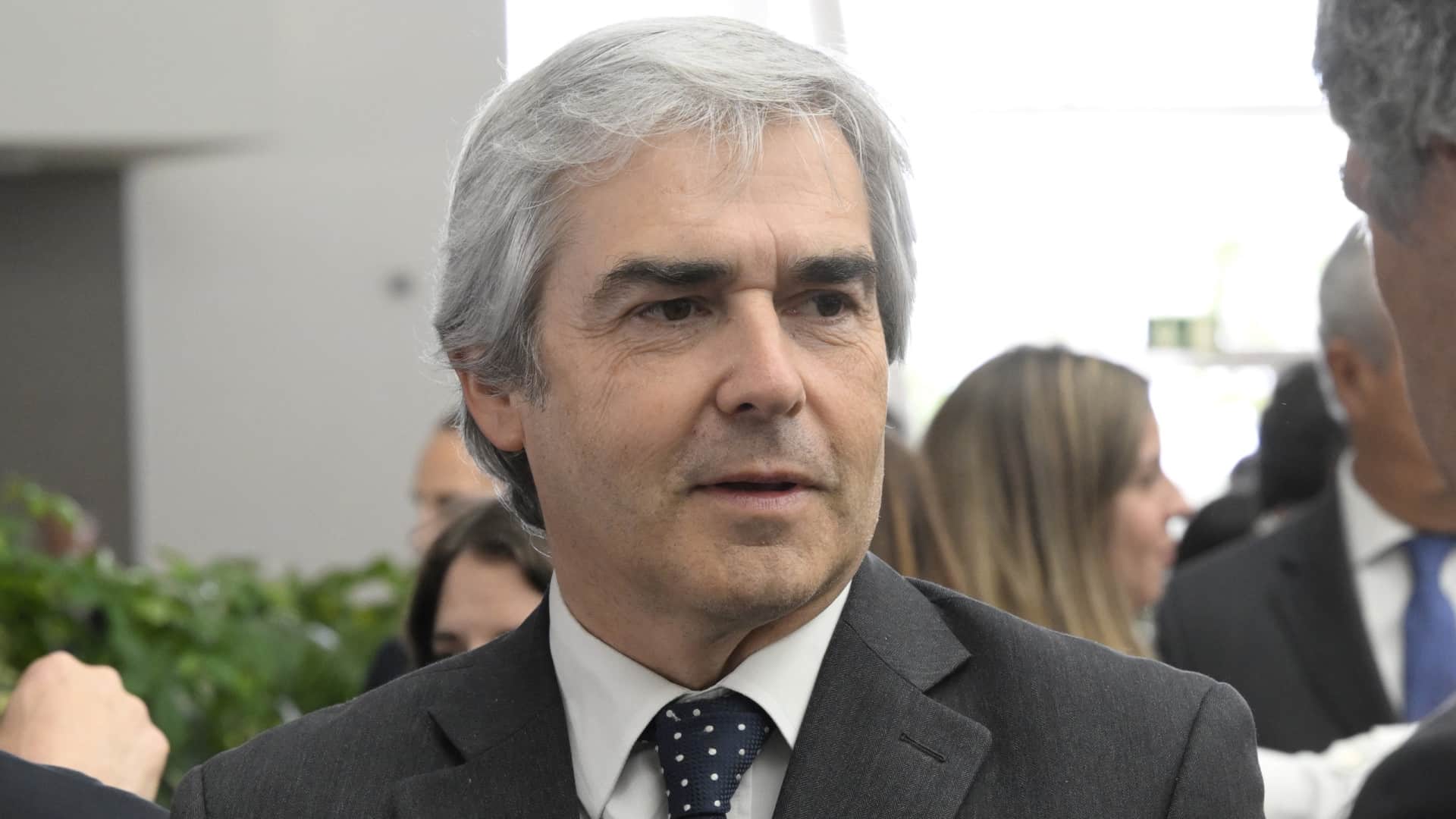 Nuno Melo annonce l'achat d'un autre Embraer C-390 pour l'armée de l'air.