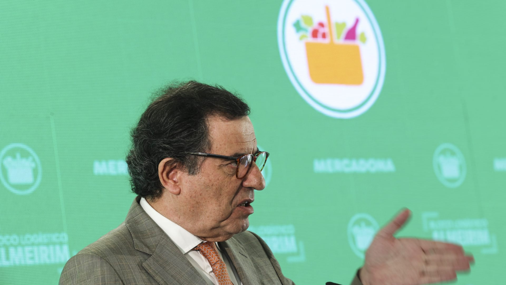 Opposition à la réduction de l'impôt sur le revenu ? "Elle ne serait pas bien reçue par les Portugais"