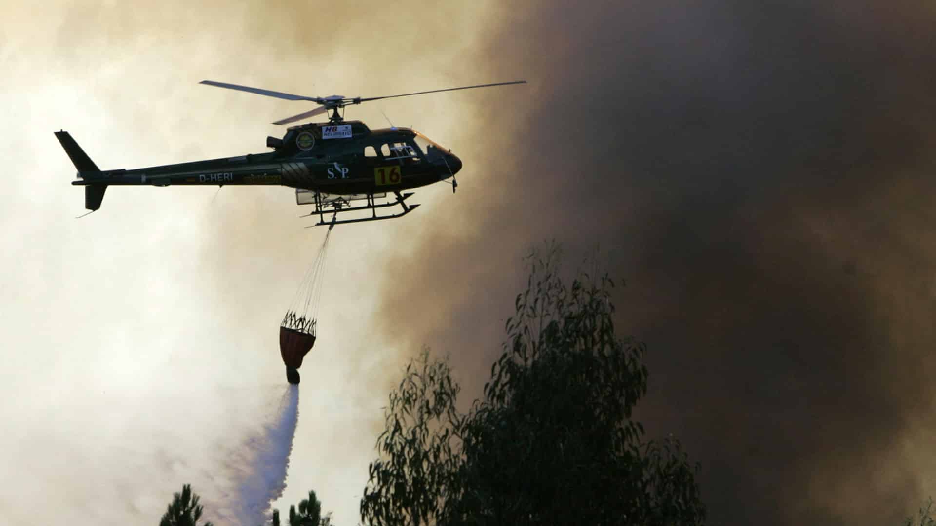 Plus de 90 municipalités du continent en risque maximal d'incendie.