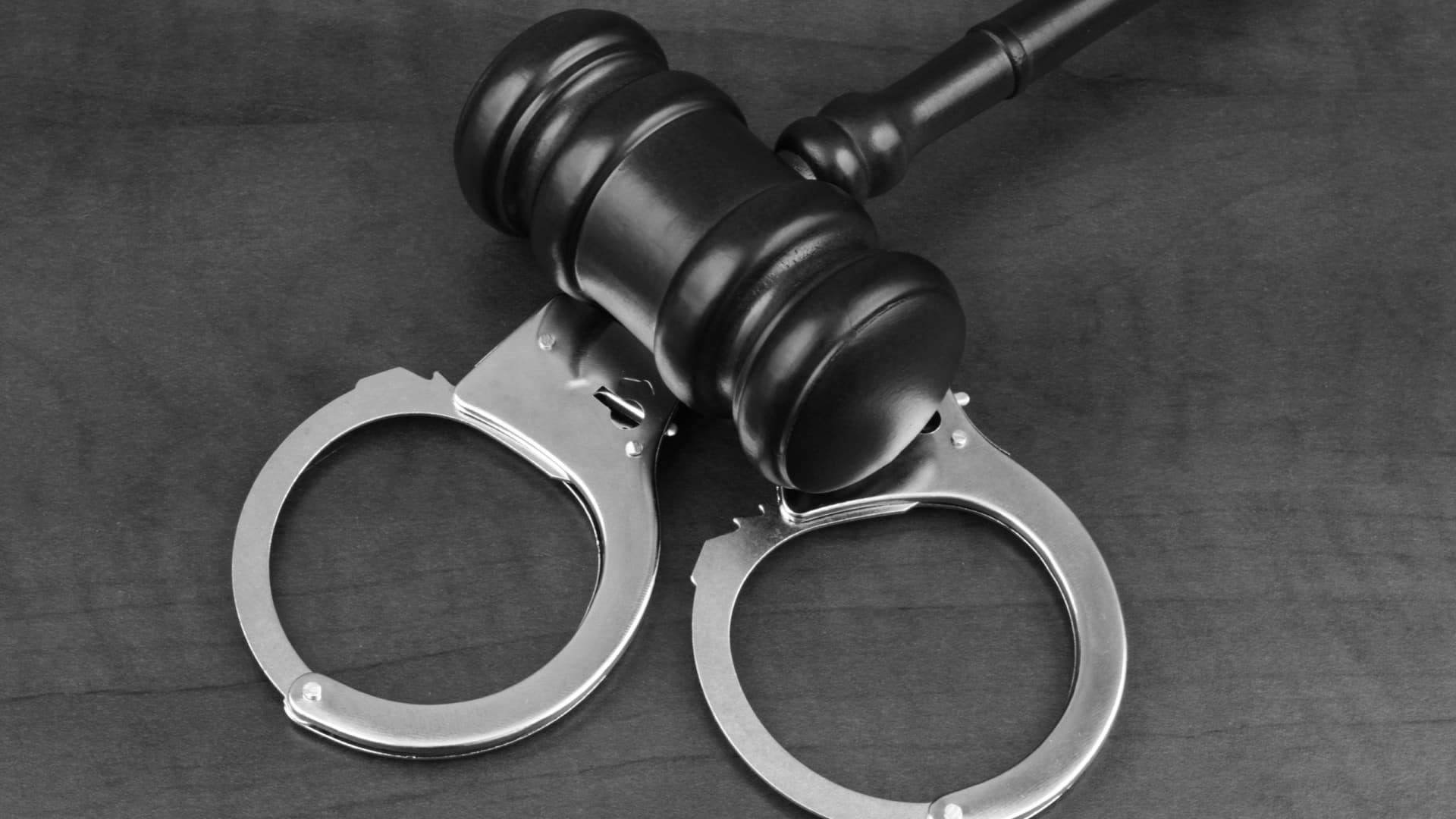 Préventive pour un trio de braqueurs de banque dans la commune de Redondo