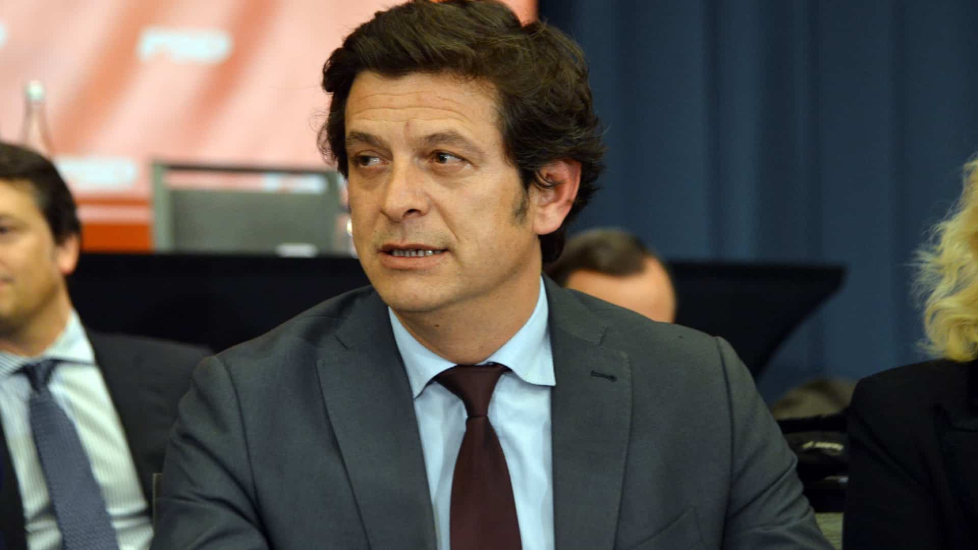 Salvador Malheiro assume le secrétariat d'État aux Pêches.