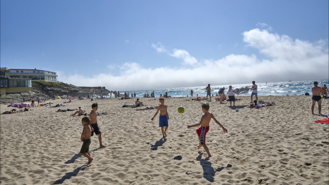 Fim de semana será de (muito) calor. Temperaturas podem chegar aos 44ºC