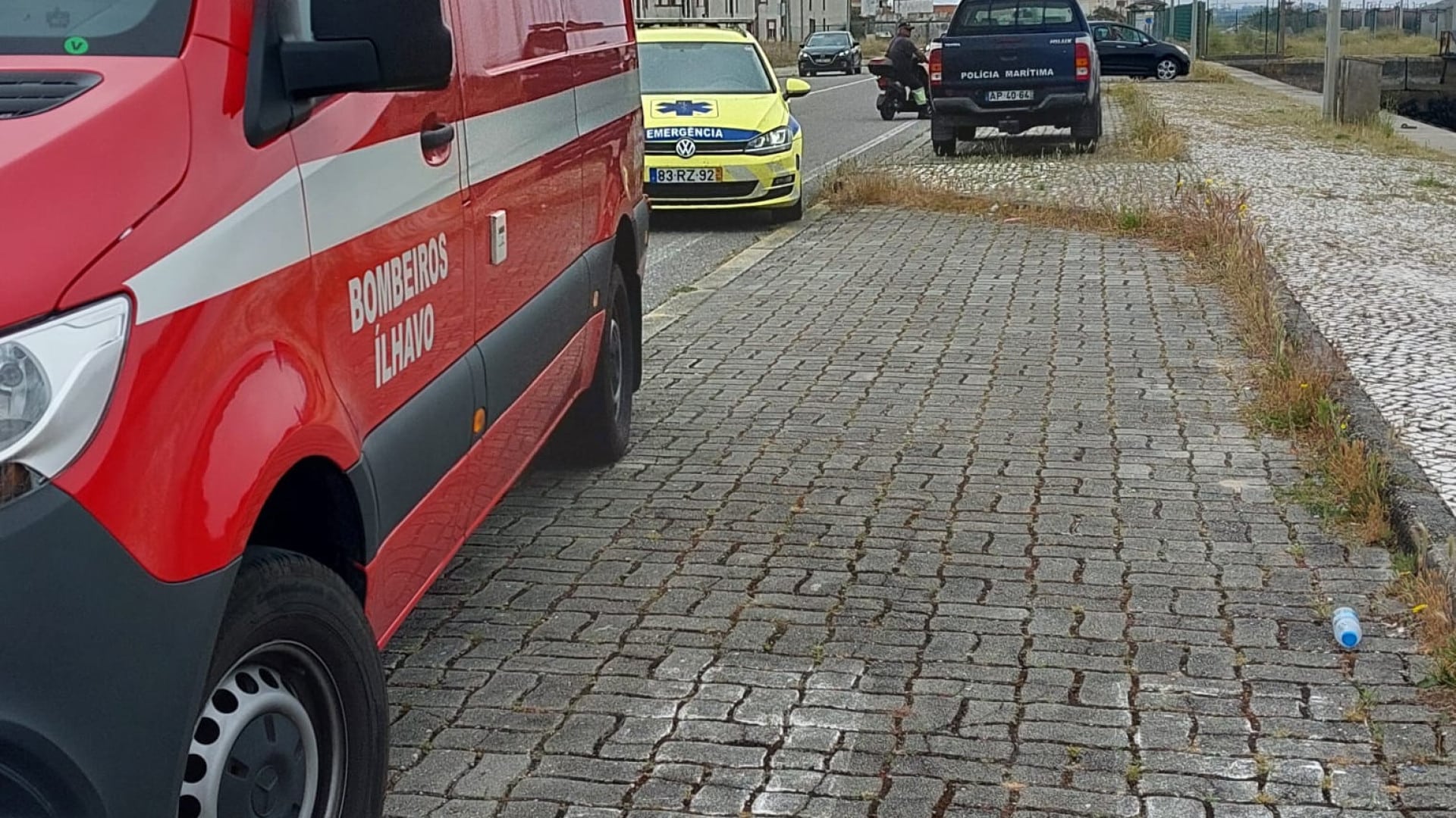 Un homme est mort après avoir été secouru en arrêt cardiorespiratoire dans la ria de Aveiro.