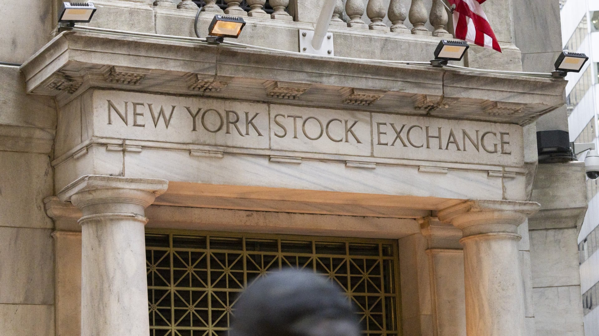 Wall Street connaît des échanges mitigés lors d'une journée de critiques de l'Iran à l'OTAN.