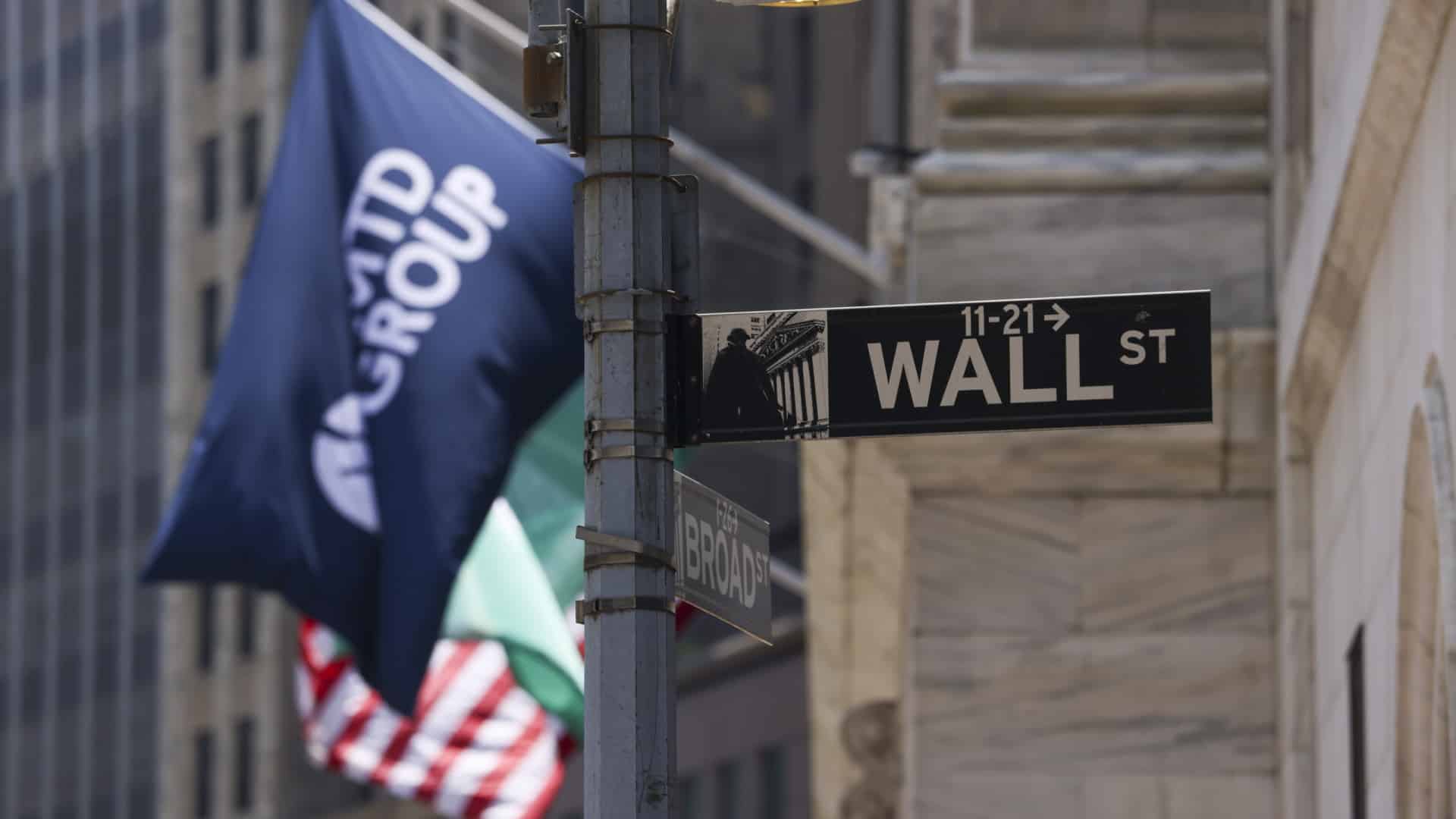 Wall Street ouvre en baisse après une attaque d'Israël contre l'Iran.