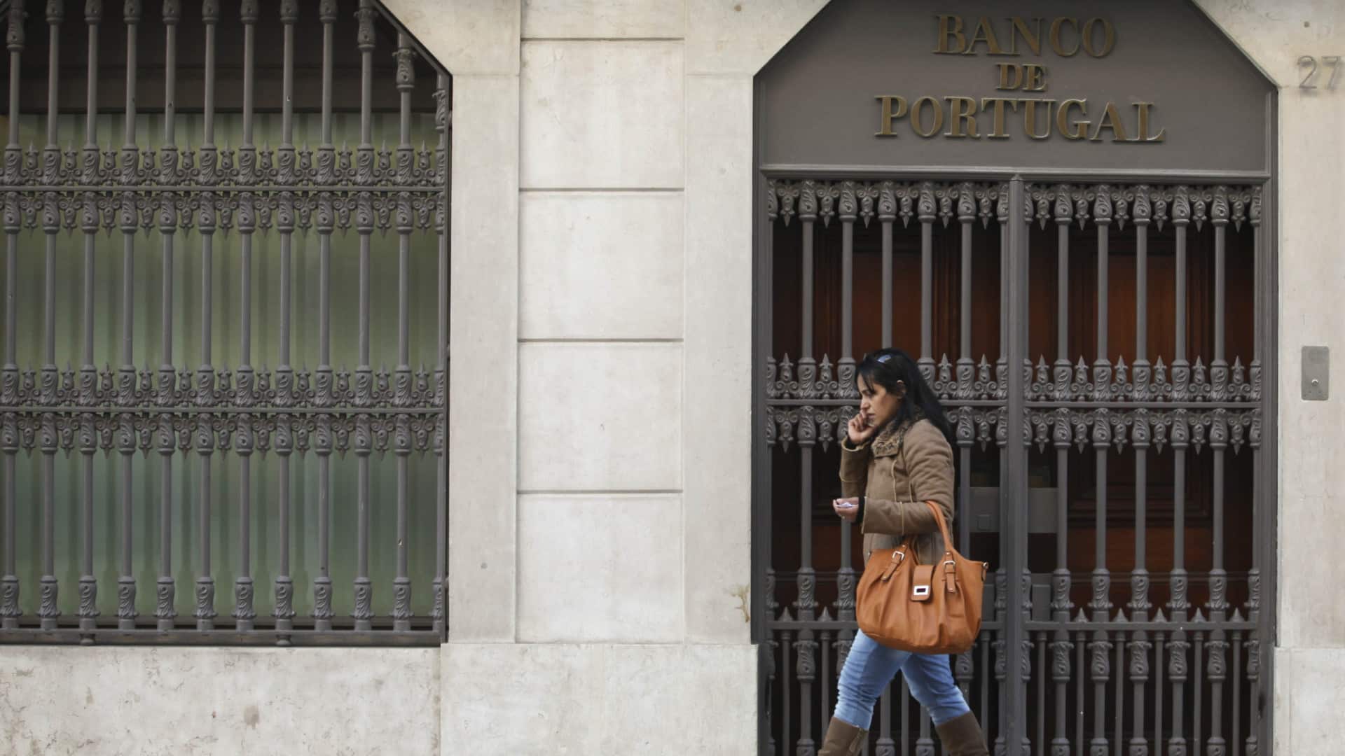 Affaire risquée pour un nouveau siège ? La BdP affirme qu'elle respecte toutes les normes.