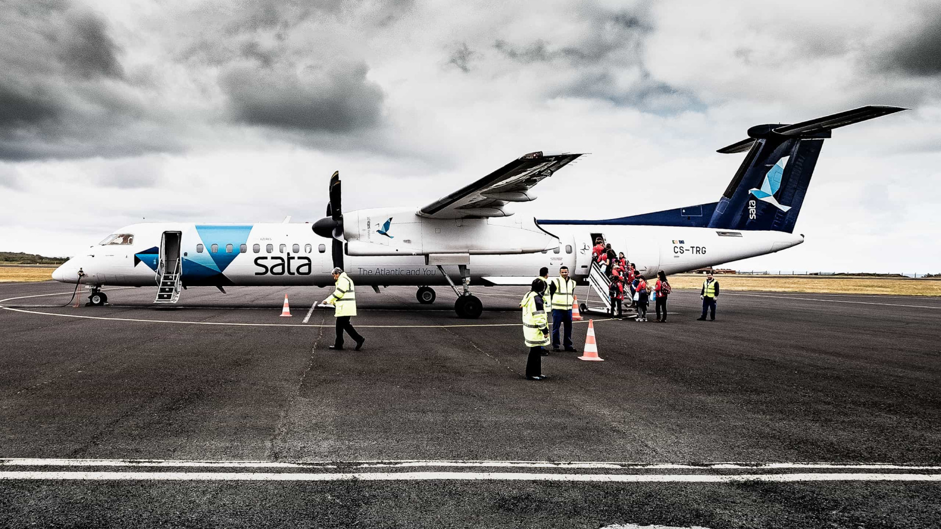 Alerte à la bombe oblige un avion à atterrir à l'aéroport de Lisbonne.