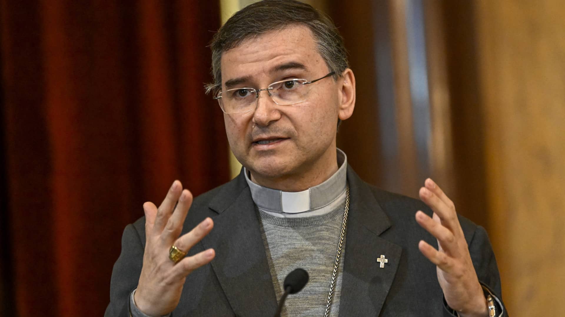Américo Aguiar avertit que "sans espoir" n'importe qui peut "prendre la barre"