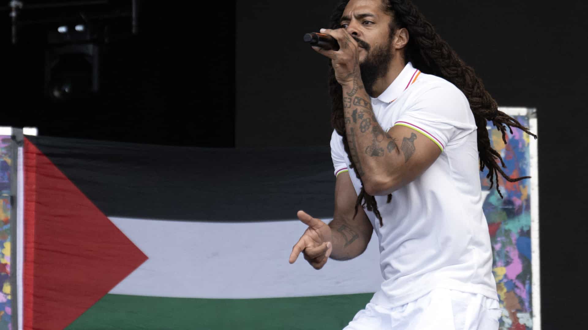 Bob Vylan retiré de la tournée de Gogol Bordello qui passe par le Portugal.