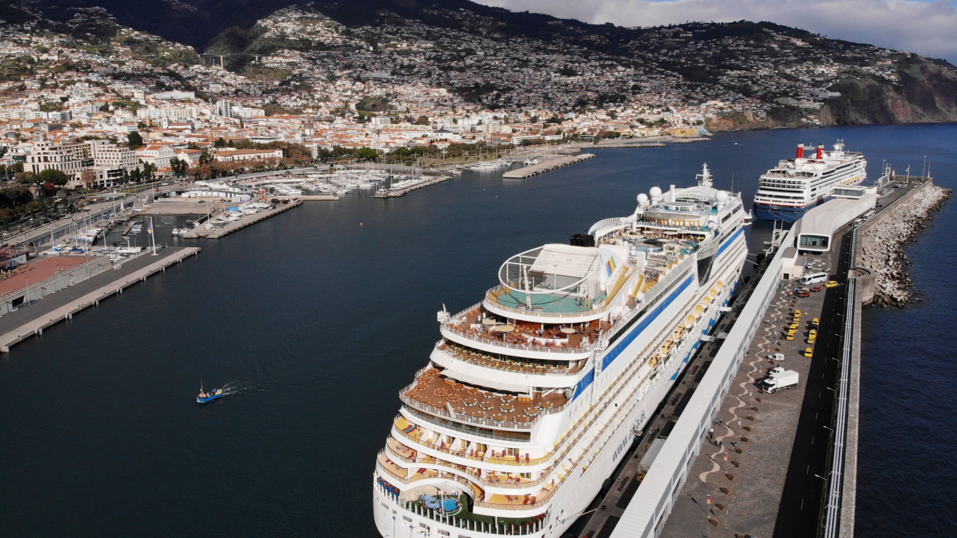 Capitania de Funchal prolonge l'avertissement de vent fort