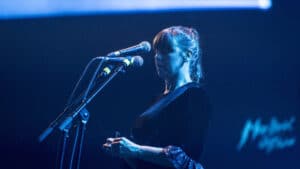 Cat Power présente à Oeiras un spectacle dédié à Dylan pour la dernière fois.