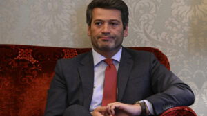 Centeno ne sera pas reconduit à la BdP. Montenegro annonce son successeur demain.