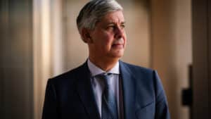 Centeno va rester en fonction à la BdP jusqu'à l'arrivée de Santos Pereira.